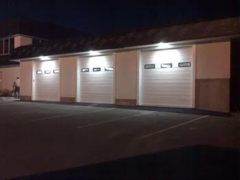 Garage Door Solution Service Houston, TX 713-401-1943 - com-gdr-16m