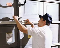 Garage Door Solution Service Houston, TX 713-401-1943 - rep-gdr-16m
